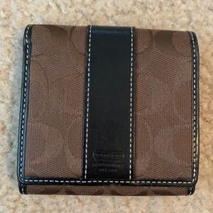 Coach bifold signature wallet!